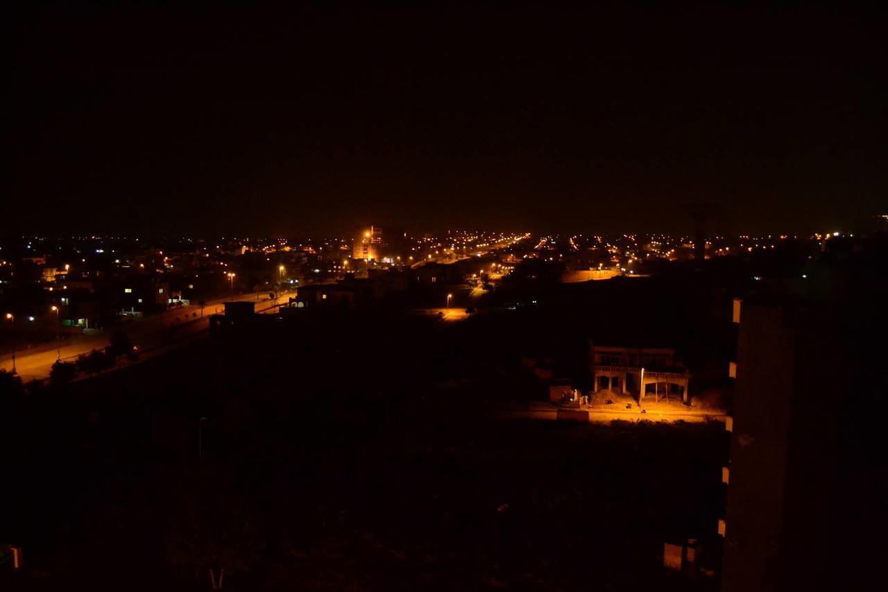 Divine Hotel Rawalpindi Buitenkant foto